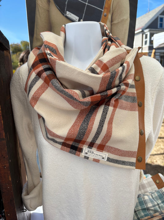 Acorn Multi Snap Scarf with Leather Snaps