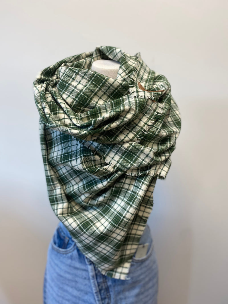 Soft green and cream blanket scarf