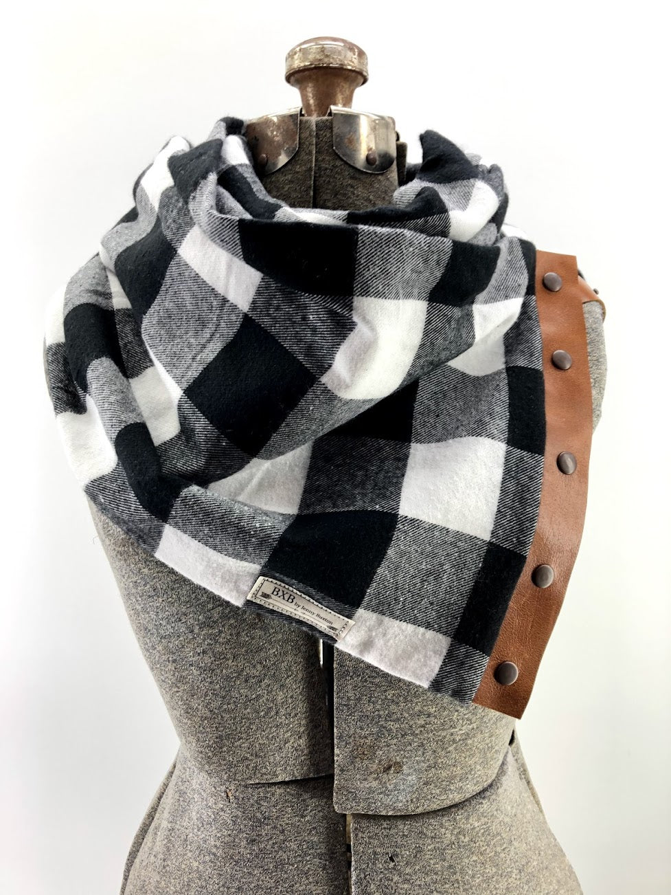 Black & White  Buffalo Check Multi Snap Scarf with Leather Snaps